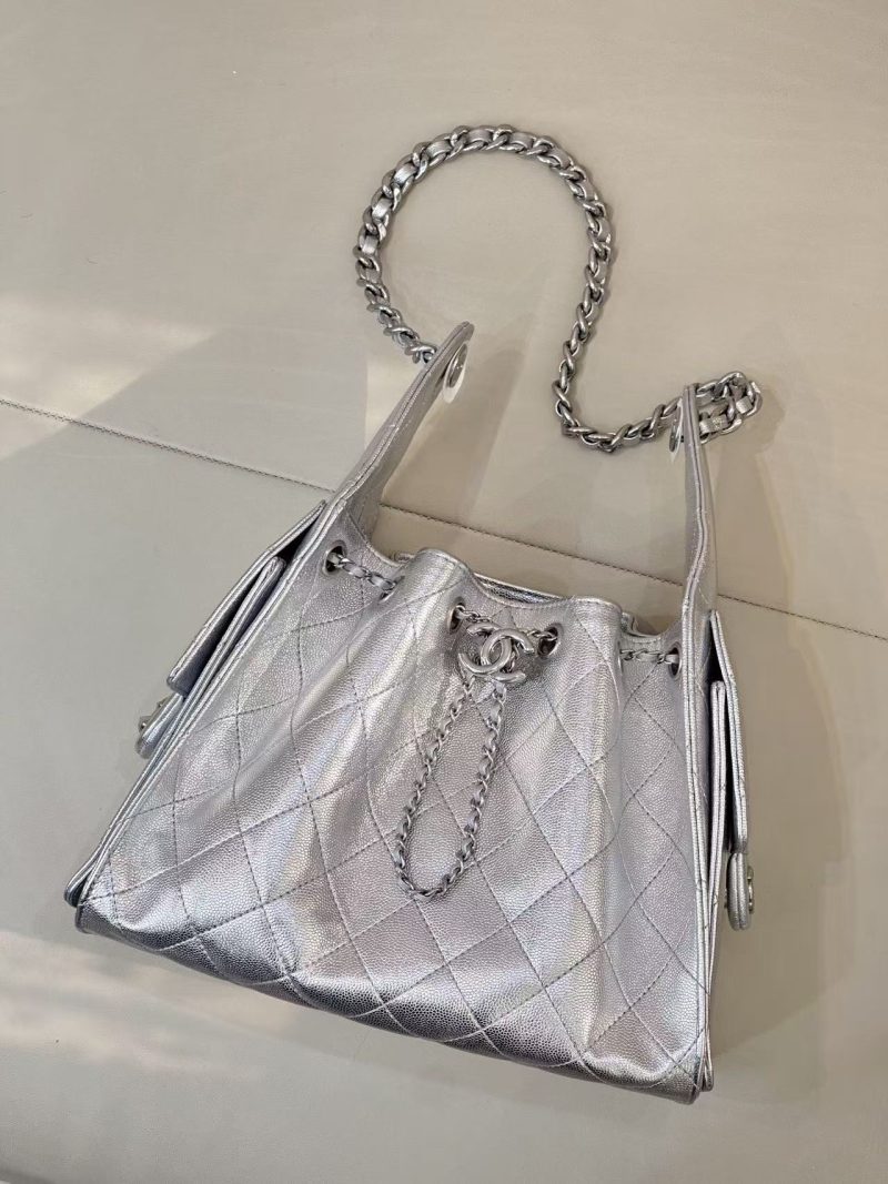 7d66d336ba81d8ed60ae02874fff3b10 CC Cruise 25/26 Small Handbag Sliver Caviar Leather