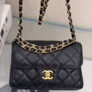 CC 25P Flap Bag 22cm Black Cowhide Gold Hardware