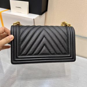 Image_20231111111007 BOY BAG MEDIUM 25 BLACK CHEVRON CAVIAR RUTHENIUM HARDWARE