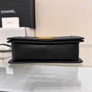 Image_20231111111029 BOY BAG MEDIUM 25 BLACK CHEVRON CAVIAR RUTHENIUM HARDWARE