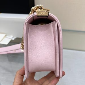 Image_20231111111208 BOY BAG MEDIUM 25 LIGHT PINK CAVIAR GOLD HARDWARE