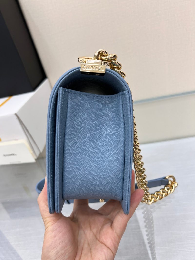 Image_20231111111645 BOY BAG MEDIUM 25 CLOUD BLUE CAVIAR GOLD HARDWARE