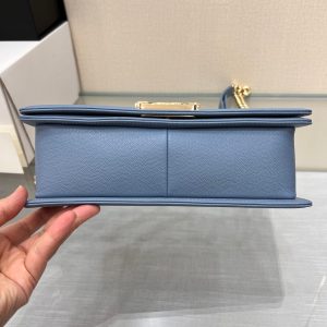 Image_20231111111654 BOY BAG MEDIUM 25 CLOUD BLUE CAVIAR GOLD HARDWARE