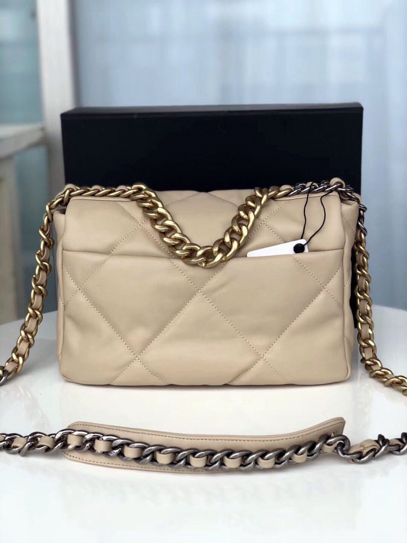 Image_20240314191216 19 FLAP BAG CREAM GOATSKIN GOLD HARDWARE