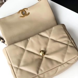 Image_20240314191231 19 FLAP BAG CREAM GOATSKIN GOLD HARDWARE