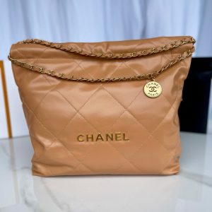 cc 22 hobo brown calfskin gold hardware