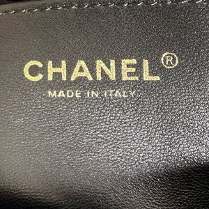 CC 24K Hobo Bag 23cm Black Shiny Lambskin