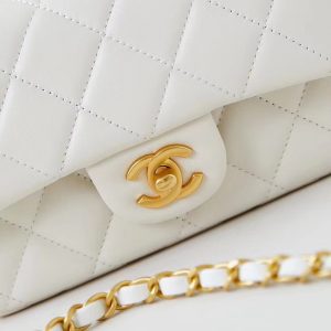 CC 24F Flap Bag White Lambskin Pearl Gold Hardware