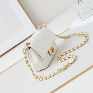 CC 24F Flap Bag White Lambskin Pearl Gold Hardware
