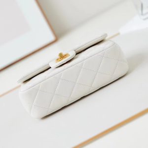 CC 24F Flap Bag White Lambskin Pearl Gold Hardware
