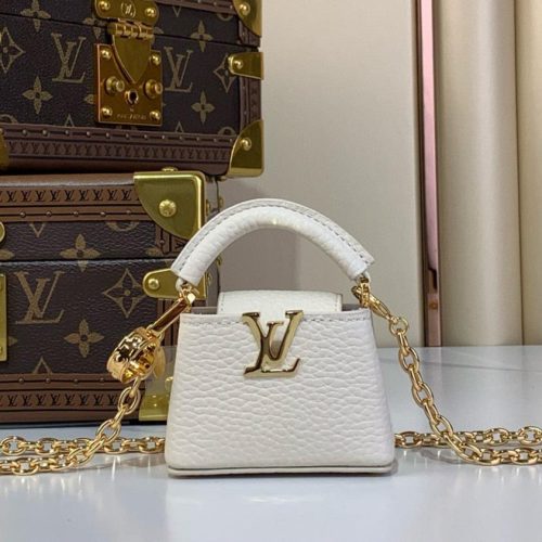 Micro Capucines 10.5cm White Cowhide Leather