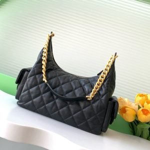 MAXI HOBO BAG 25 IN BLACK LAMBSKIN GOLD HARDWARE