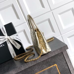 Image_2025-08-04_220251_677_7add67c8-8027-47e9-9fe4-10ecf60500ad CC 25A nano 19cm kelly shopper bag metallic gold lambskin gold hardware