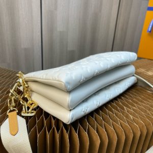 Coussin PM 26cm Cream Monogram Empreinte Calfskin