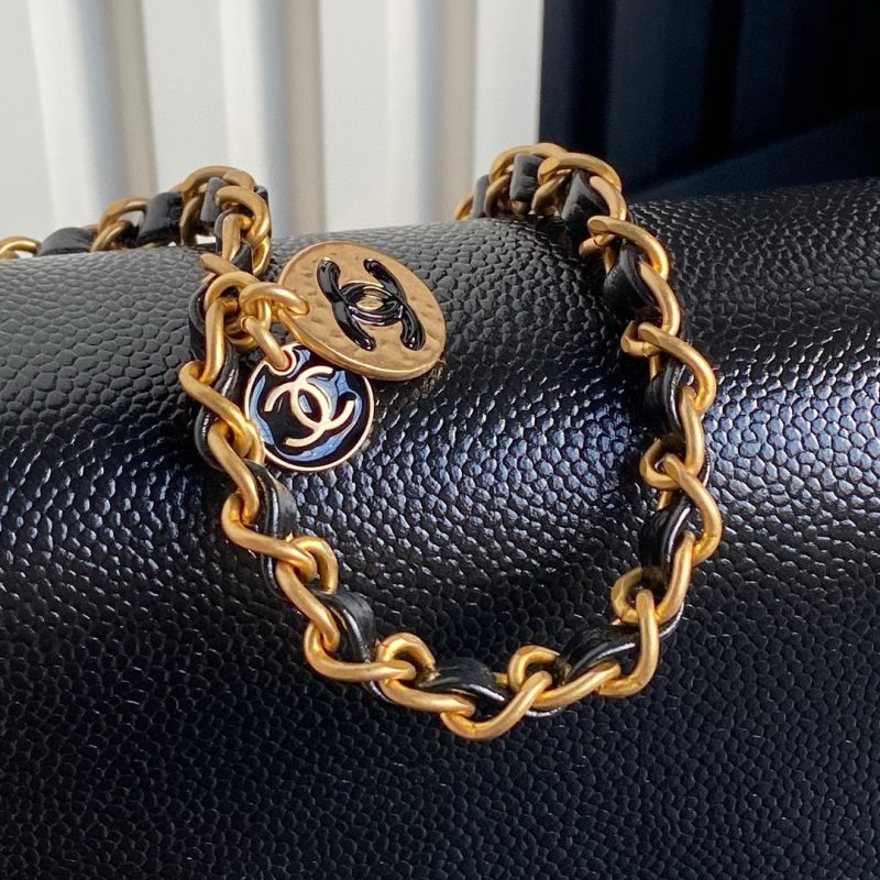 Image_20250114224038 Medium Classic Flap Bag 23cm Black Caviar Calfskin Gold Hardware