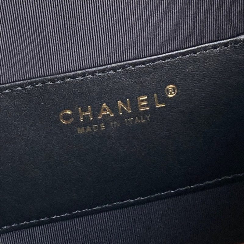 25C Hobo Bag 30cm Black Deerskin