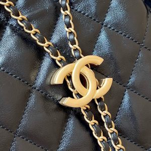 CC 25C Hobo Bag Large 40cm Balck Polished Calfskin Gold Hardware