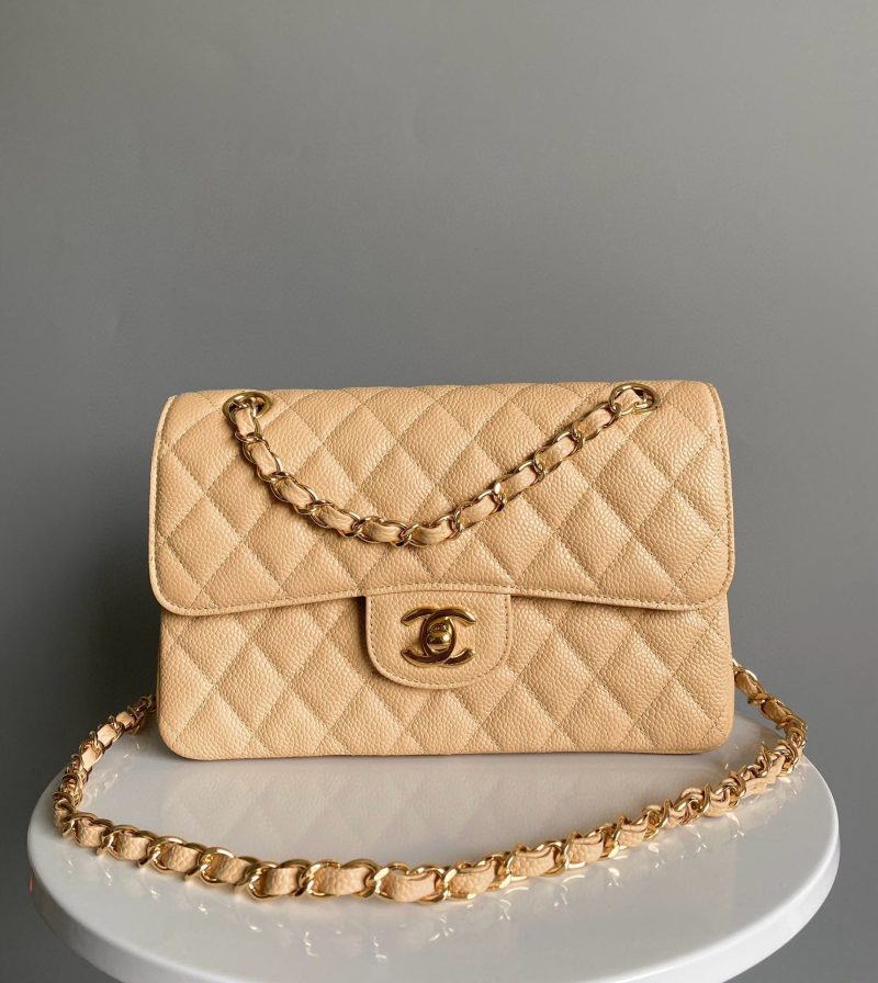 Flap bag jumbo 23 light beige grain caviar cowhide silver hardware