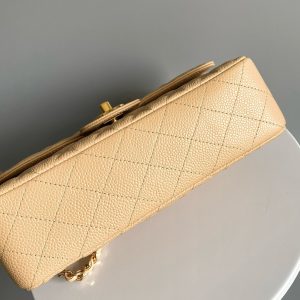 Flap bag jumbo 23 light beige grain caviar cowhide silver hardware