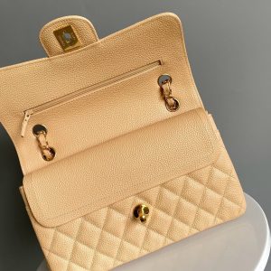 Flap bag jumbo 23 light beige grain caviar cowhide silver hardware