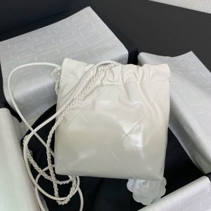 CC 22 ANTIBA HOBO BAG WHITE 23CM LAMBSKIN