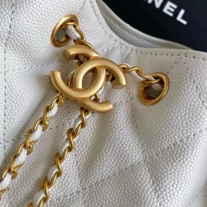 CC 25C Hobo Bag 30cm White Grained Calfskin