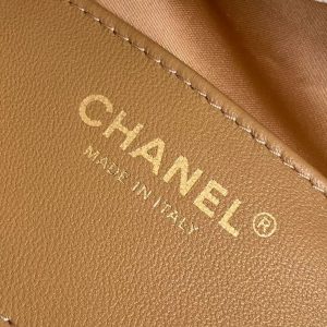 CC 25C Hobo Bag 30cm White Grained Calfskin