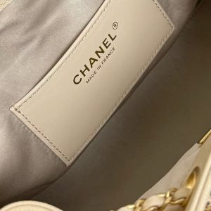 CC 25C Hobo Bag 30cm Beige Grained Calfskin