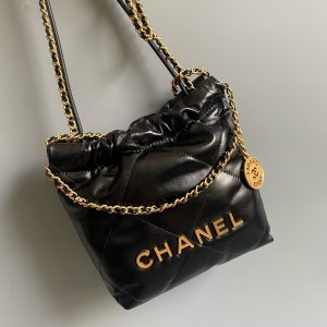 CC 22 Hobo Bag 19cm Black Lambskin Gold Hardware