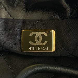 CC 22 Hobo Bag 19cm Black Lambskin Gold Hardware