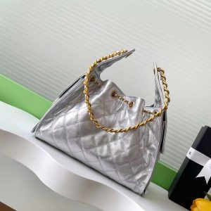 CC 25C Hobo Bags 30cm Silver Metallic Grained Calfskin