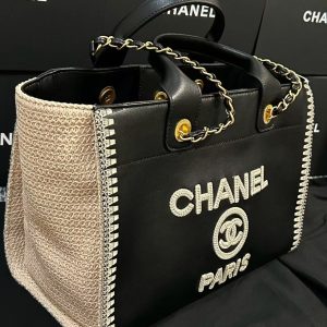 CC 25 Large Crochet Deauville Shopping Bag 34cm Black