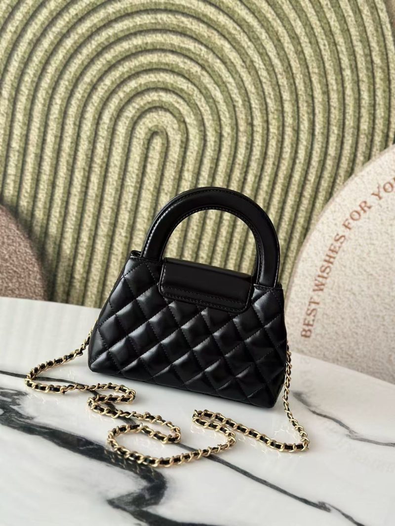 Image_20251024120521_512_4 cc 24a nano 19cm kelly shopper bag black lambskin light gold hardware