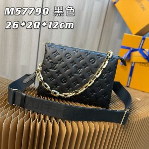 Image_20251114001804_1054_18 coussin pm 26cm black monogram empreinte calfskin