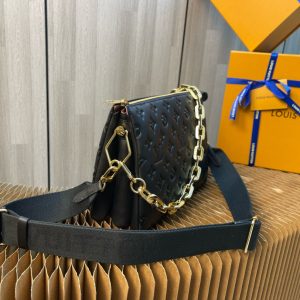 Image_20251114001807_1055_18 coussin pm 26cm black monogram empreinte calfskin