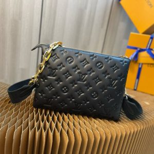 Image_20251114001817_1056_18 coussin pm 26cm black monogram empreinte calfskin