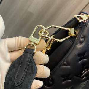 Image_20251114001826_1060_18 coussin pm 26cm black monogram empreinte calfskin