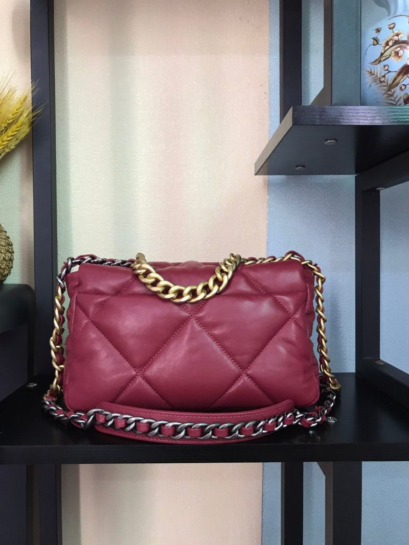 19 FLAP BAG 26 BURGUNDY LAMBSKIN