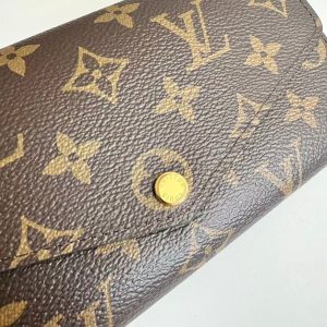 Image_20251225025610_1576_26 LV Sarah Wallet 19 Brown in Monogram Cowhide