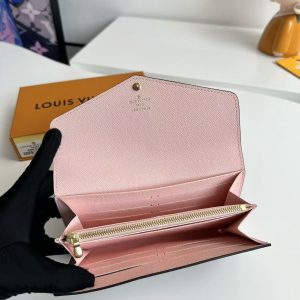 Image_20251225025613_1579_26 LV Sarah Wallet 19 Brown in Monogram Cowhide