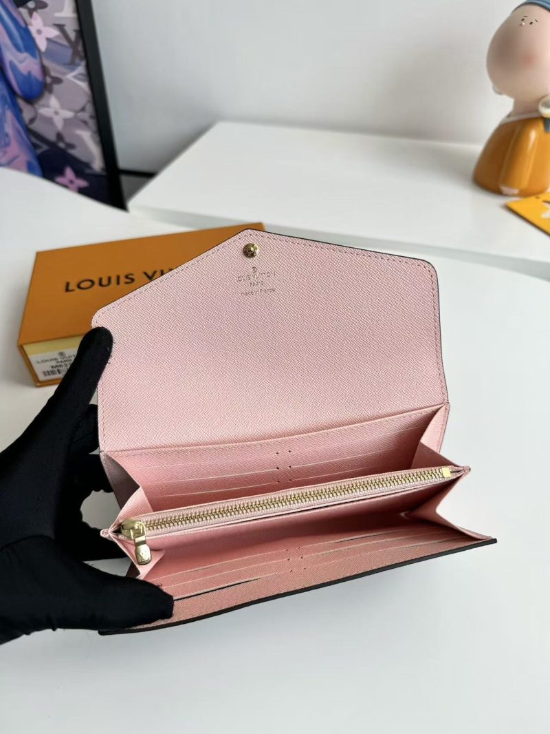 Image_20251225025613_1579_26 LV Sarah Wallet 19 Brown in Monogram Cowhide