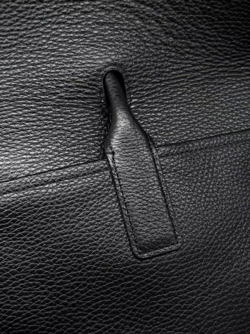 CC 2026 Large Shopping Bag 42cm Black Grain Calfskin