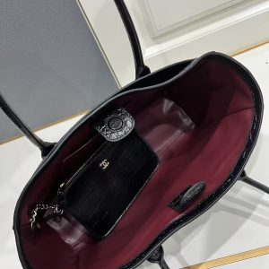 CC 2026 Small Shopping Bag 39cm Black Crocodile Embossed Calfskin