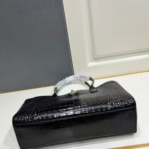 CC 2026 Small Shopping Bag 39cm Black Crocodile Embossed Calfskin