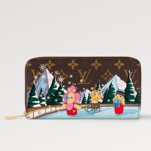WeChatScreenshot_20231227120127 ZIPPY WALLET 9.5 MONOGRAM CANVAS