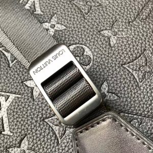 LV M55699 Christopher MM Backpack Black Cowhide