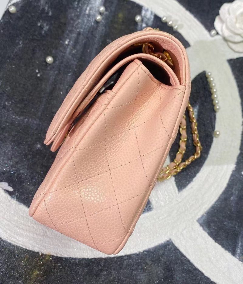 cd668d193f123957720aa632f376a14d CC classic flap bag 23 pink beige caviar lamskin