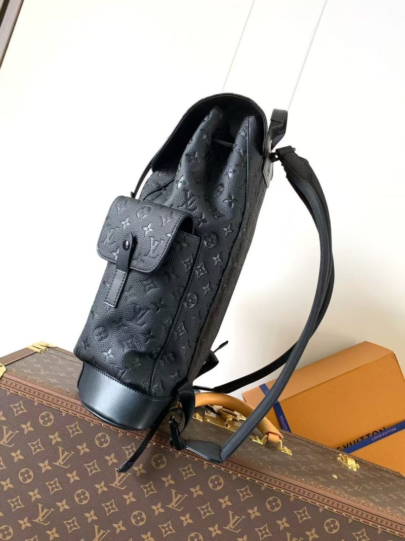 LV M55699 Christopher MM Backpack Black Cowhide