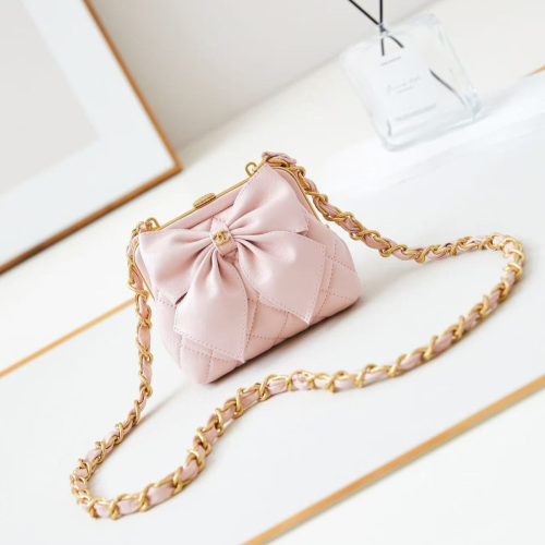 CC 24A Bowknot Kiss Lock Clutch Bag with Chain 13cm Pink Lambskin