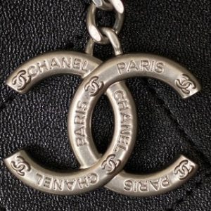 CC vintage hobo bag 31 black lambskin